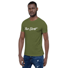 TRUE SPORT SIGNATURE Short-Sleeve Unisex T-Shirt